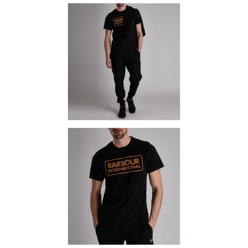 [바버] MTS0369BK31 에센셜 라지 로고 프린팅 반팔티셔츠 블랙 남성 티셔츠 / TR,BARBOUR