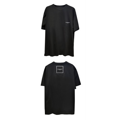 [우영미] W223TS01708B 체스트 백스퀘어 로고 프린팅 라운드 반팔티셔츠 블랙 남성 티셔츠 / TEO,WOOYOUNGMI